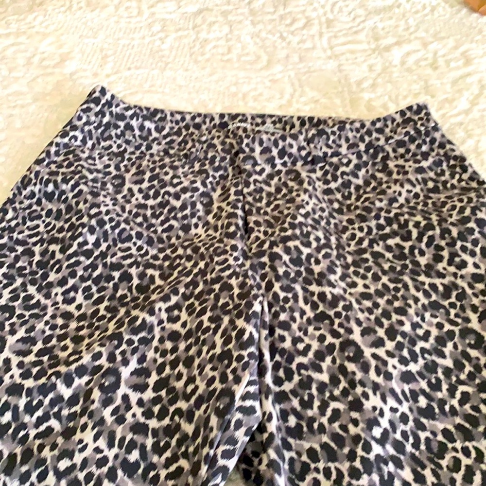 Old navy pixie HR pants